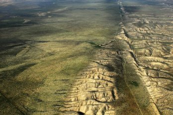The San Andreas fault as seen from the air.  Photon by John Wiley via Wikipedia.