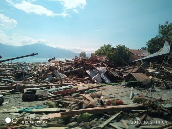 The Indonesian island of Sulawesi endured widespread damage from a magnitude-7.5 supershear earthquake in 2018. Credit: Ungkeito